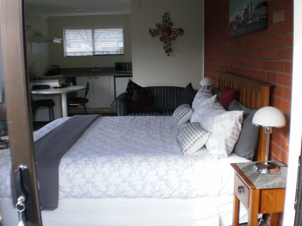 Avenue Westgrove B&B Christchurch Extérieur photo